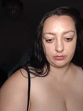 AMYRA_HOT webcam