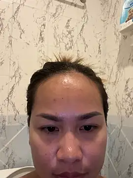 Ponthip webcam
