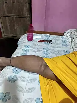 hotbhabhi011 webcam