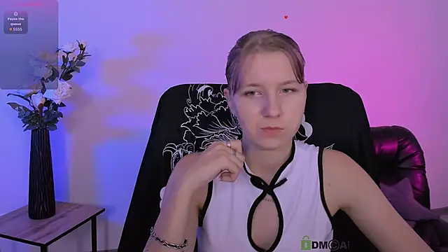 gloria_bubble webcam