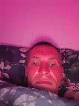 AttractiveSilk5 webcam