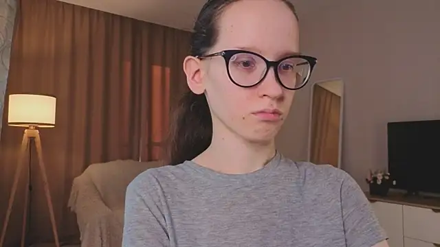 BettyBrowni webcam