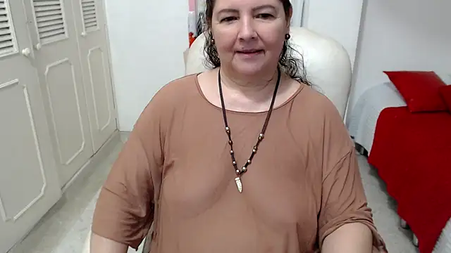 leonela_69 webcam