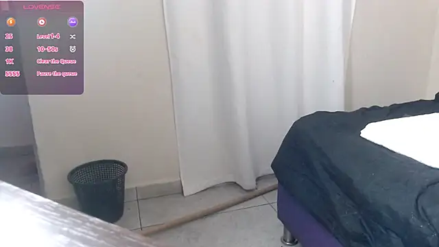 lunadreadd webcam