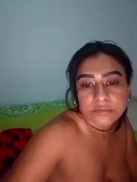 Scarlet_01_ webcam