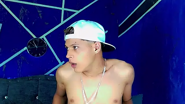 Liamscott_ webcam
