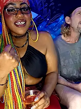 AmazonianMistress webcam