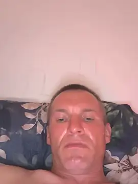 AttractiveSilk5 webcam