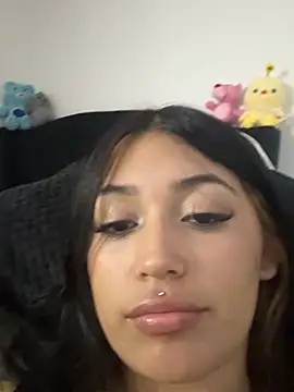 KatianPierce webcam