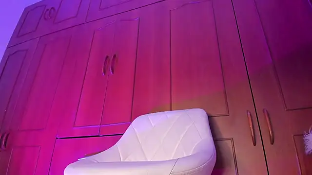 Lucy_shen_ webcam