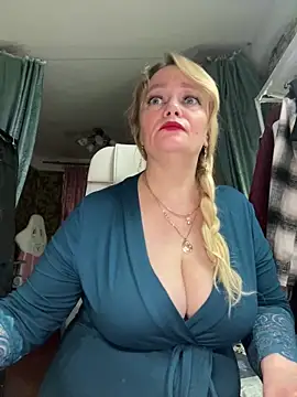 Sweet-blonde