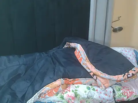 DarkSexyKiller webcam