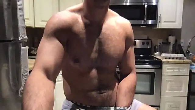 bigguymuscle - BigGuyMuscle's free webcam - UK Sex Cams