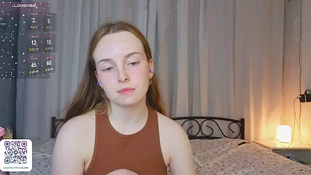 bae_cake_ webcam