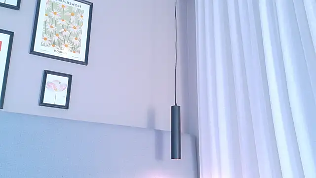 LanaRozz webcam