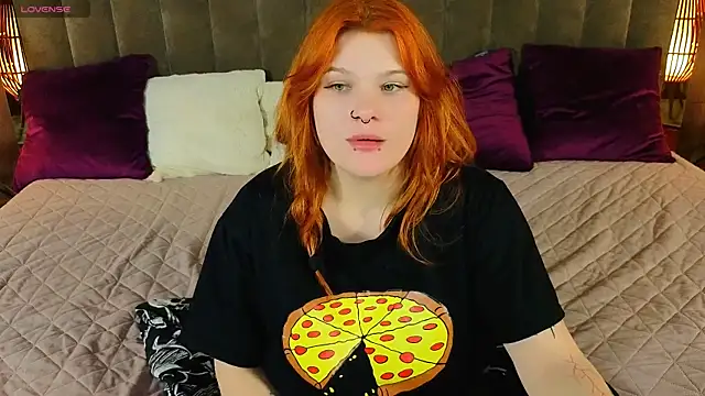 Clumsy_Nana webcam