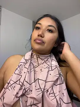 SharaRous webcam