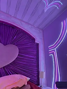 krystal_swift webcam