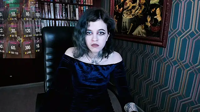 NoelleGothicShadow webcam