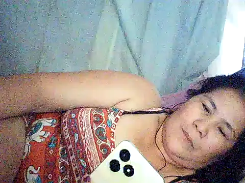 milagrose_rose webcam