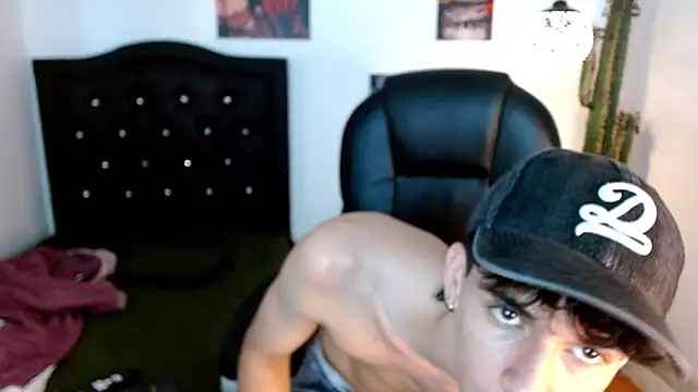 AmethystShadow17 webcam