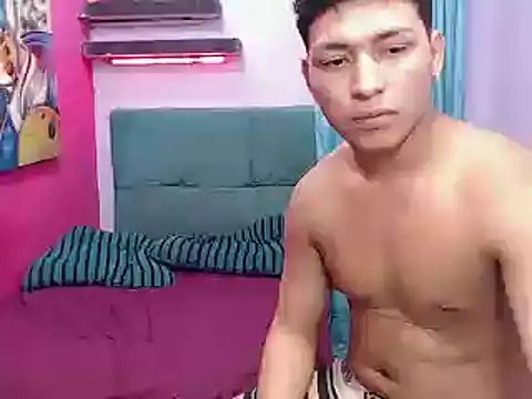 twinks_fuck webcam
