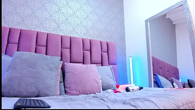 DianaRed_ webcam
