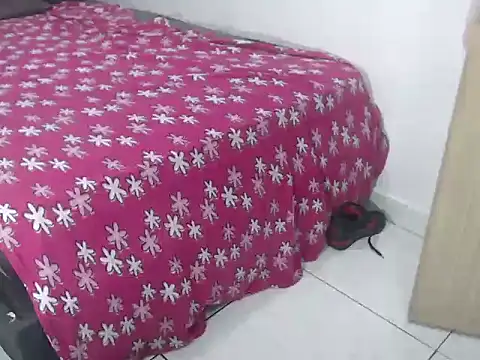 your_blackk webcam