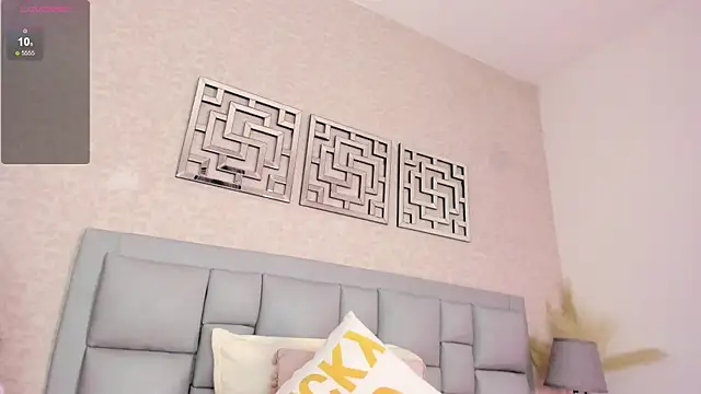 isa_rose_7 webcam