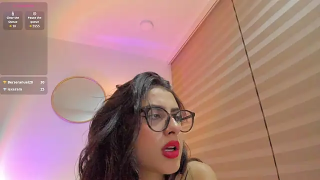 imsofia_dy webcam