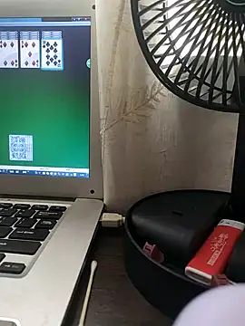 Reiko512 webcam