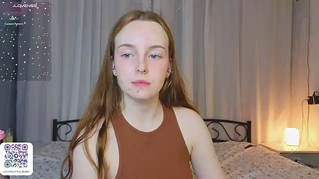 bae_cake_ webcam