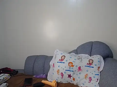prettty_kemmy webcam