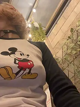 SweetBunnyGF webcam