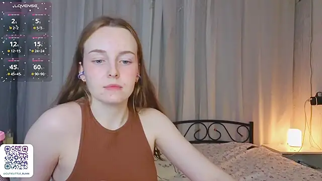 bae_cake_ webcam