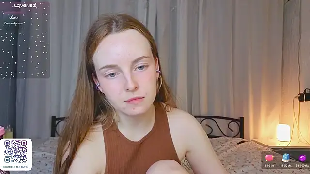 bae_cake_ webcam