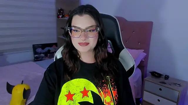 OphelianaRose33 webcam
