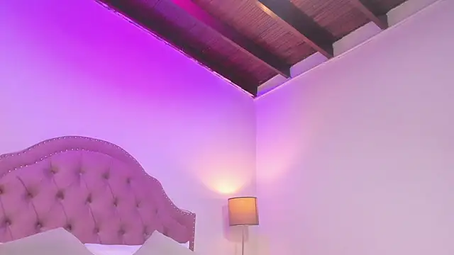 Mia_Culpa live sex cam