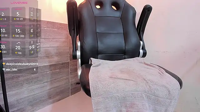ElaineLaurent webcam