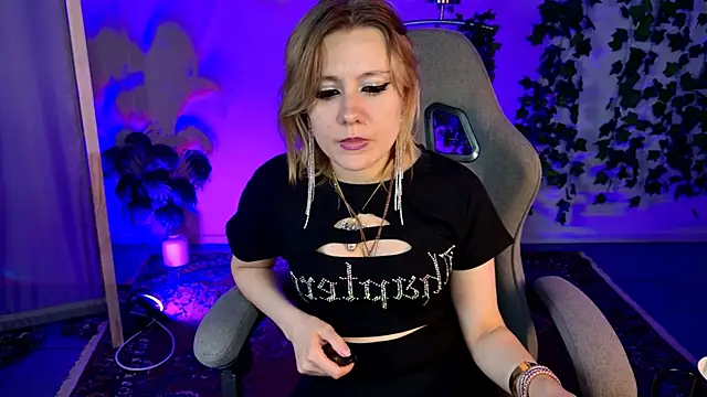 Kumiho_7777 webcam