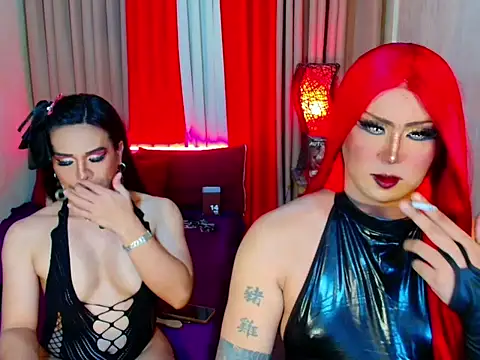Wildest_Slave_Huntress webcam