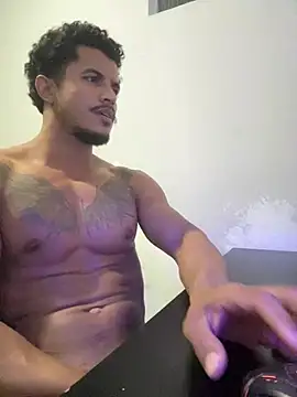 Sanicrt live cam on StripChat
