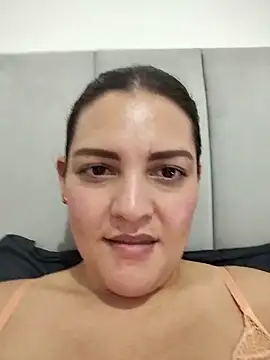 mia_hampton - Mia_Hampton's free webcam - UK Sex Cams