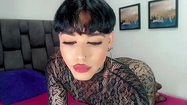 little_star_porn - Little_star_porn's free webcam - UK Sex Cams