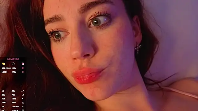 StacyWatts live cam on StripChat