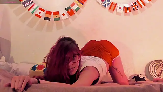 RedMeloddy live cam on StripChat