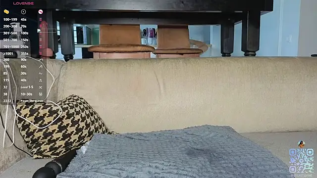SweetSakuraJane webcam