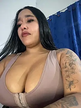 mis-violetha live cam on StripChat