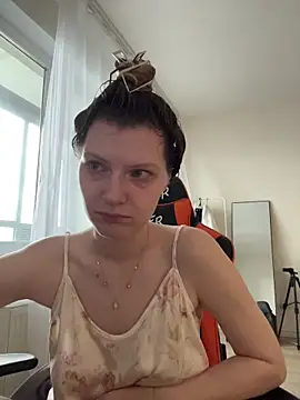 MaryHiggins live cam on StripChat