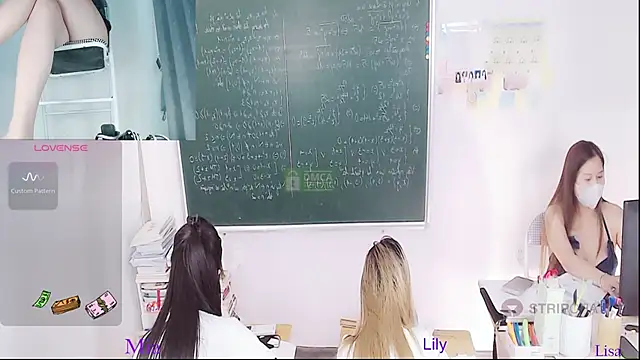_Math_ live cam on StripChat